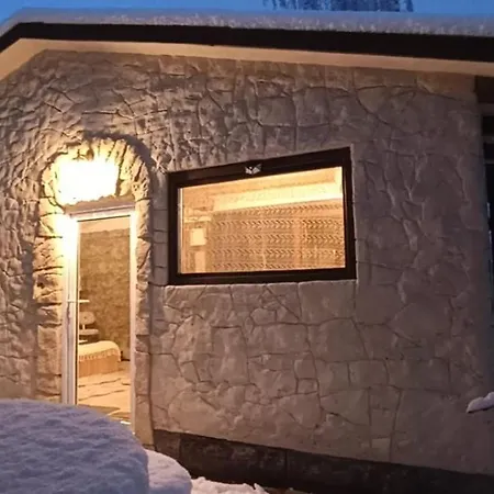 Forest Hide Tiny House Villa *